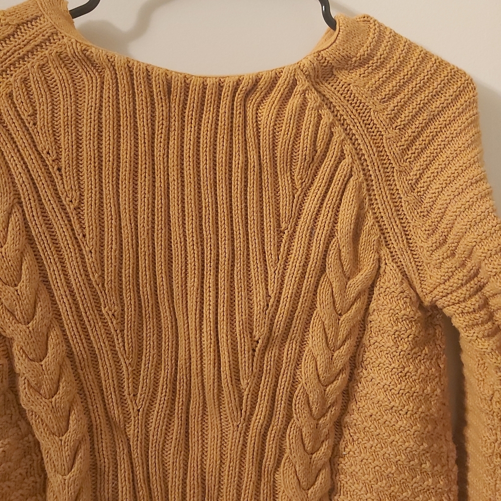 Zara Knit Mustard Sweater Size Small (S) - Picture 2 of 4